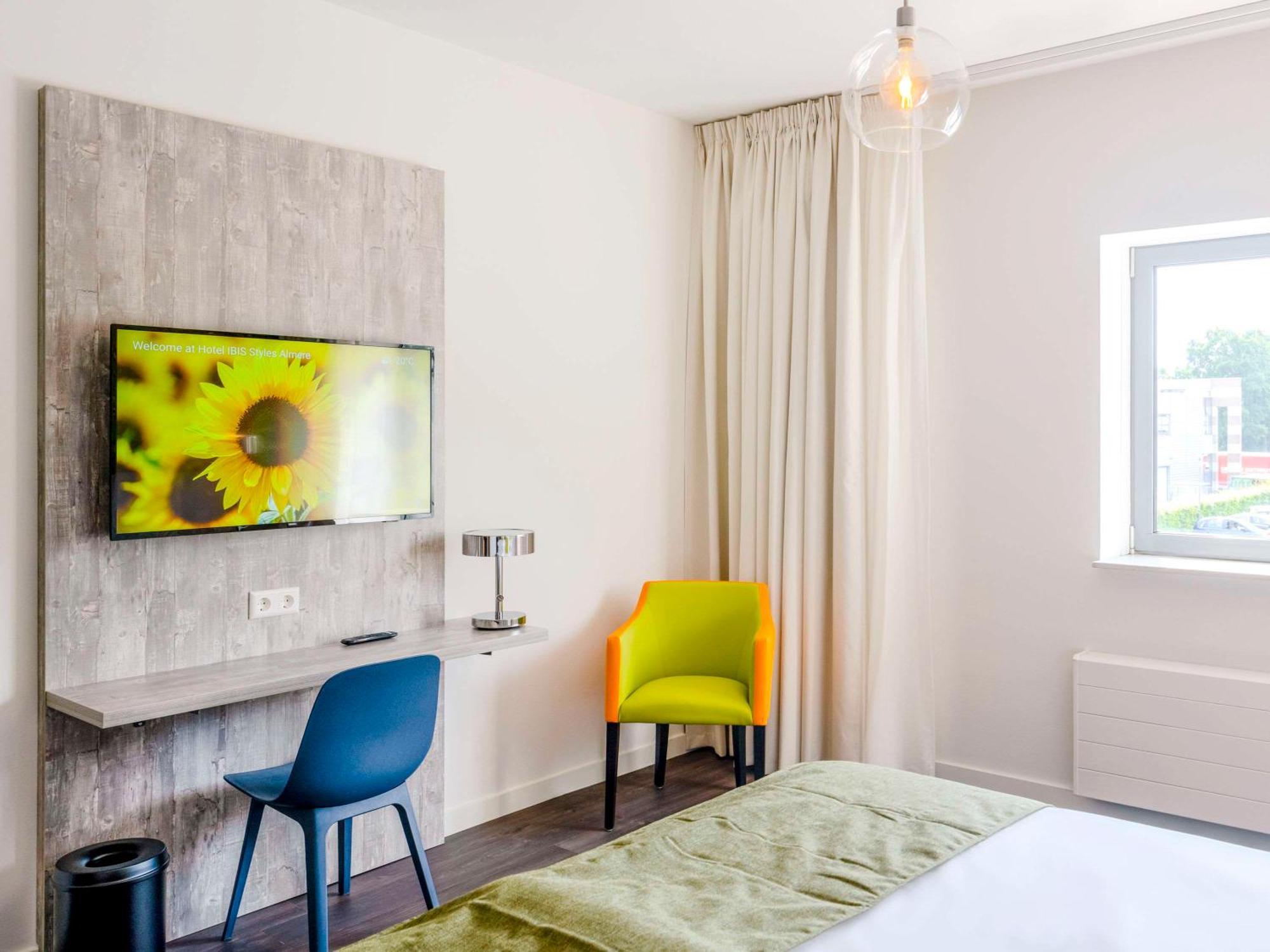 Ibis Styles Almere Exterior foto
