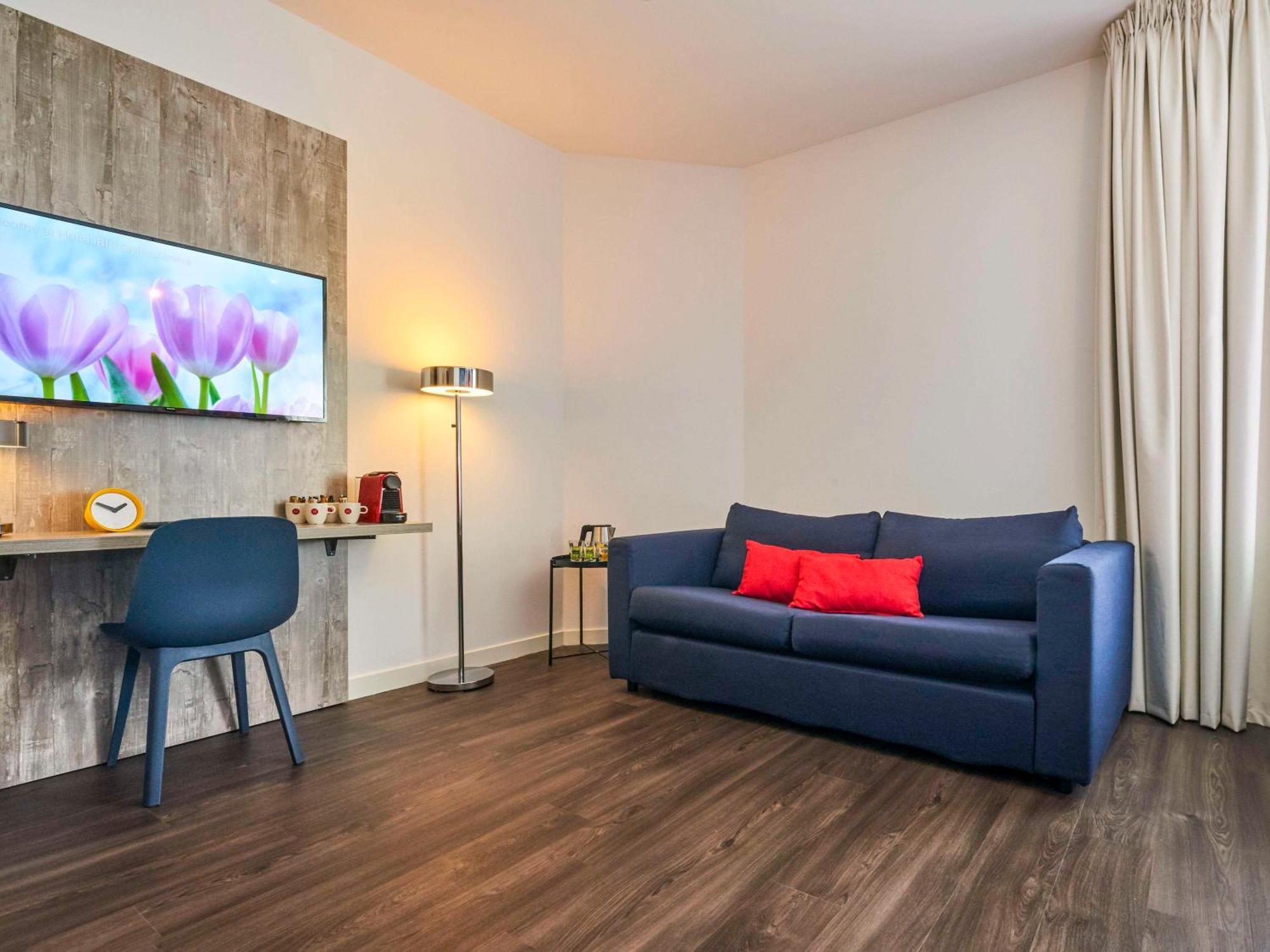 Ibis Styles Almere Exterior foto