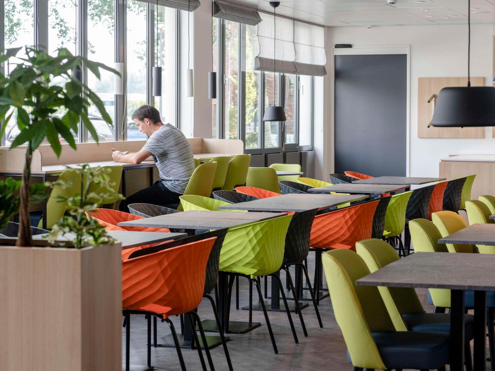Ibis Styles Almere Exterior foto