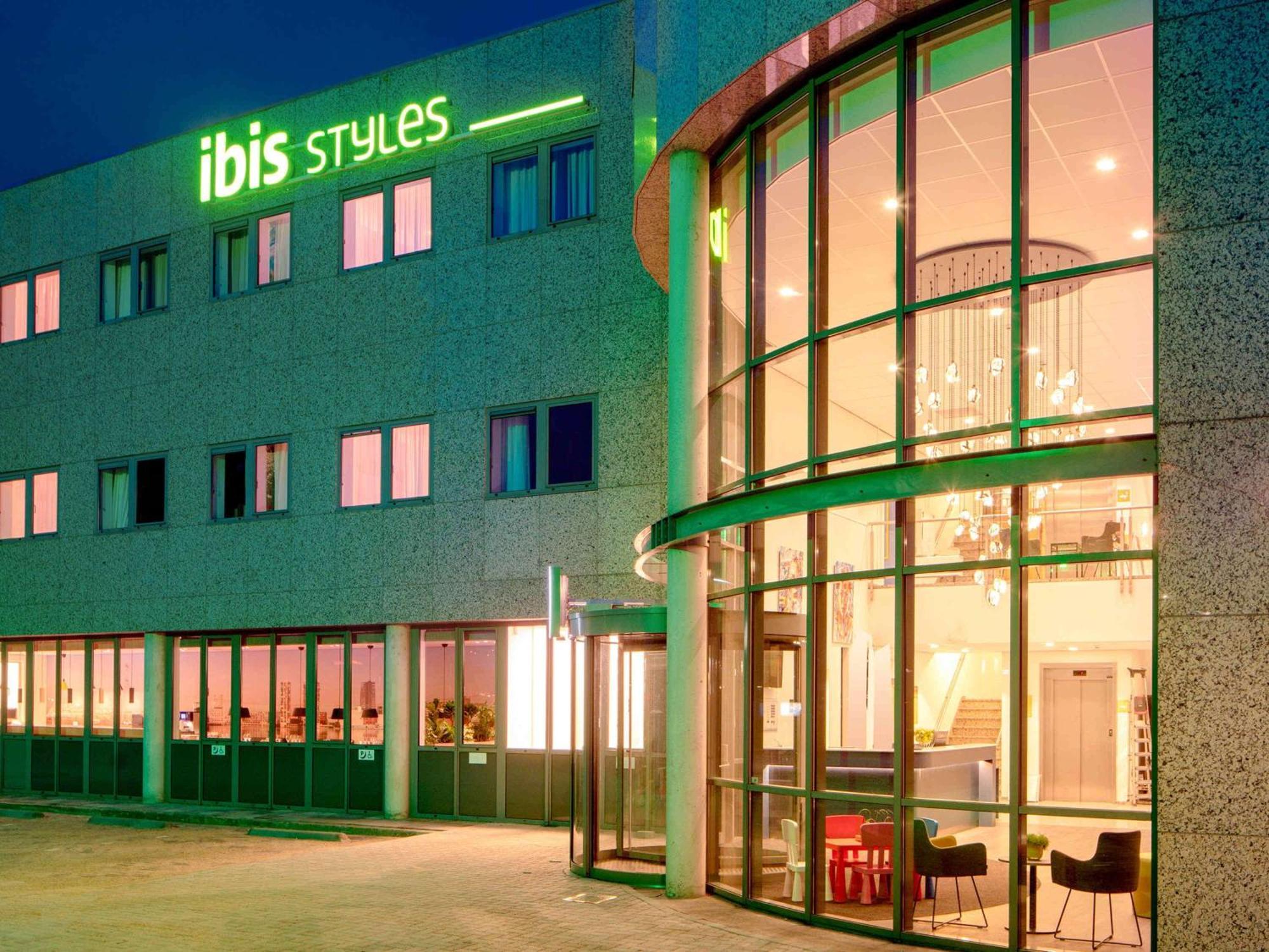 Ibis Styles Almere Exterior foto